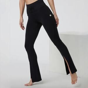 VUORI Daily Split Flare Pants - Yoga - Gym - Black - Size XL